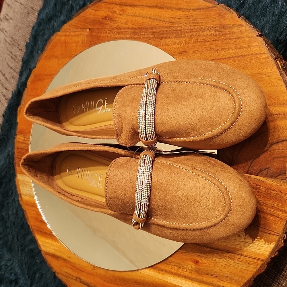 Rouge Jackpot Loafers NWT Sz. 7.5 Bling crystal front, faux suede